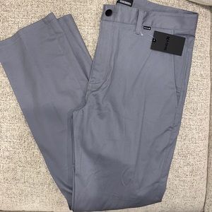 NWT Hurley Sz. 36 Stretchy Straight Leg Gray Regular Fit Men’s Chinos Dress Pant